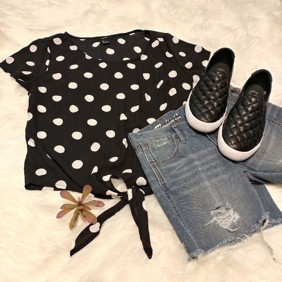 NWOT Madewell Distressed Raw Hem Denim Shorts - Picture 2 of 6